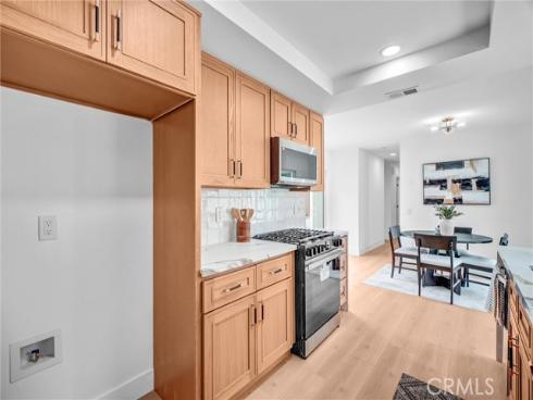 14332 Pinewood Road , Tustin, CA