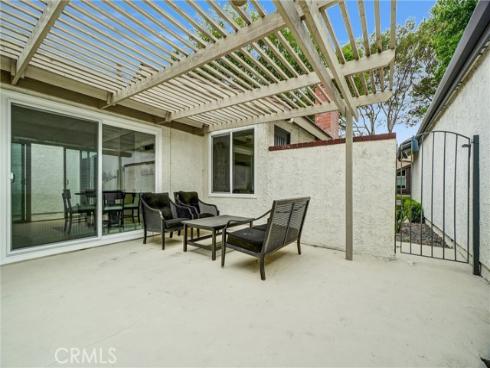 14332 Pinewood Road , Tustin, CA
