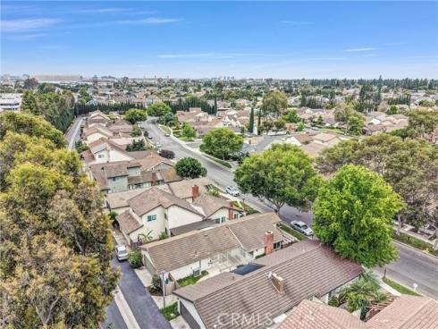 14332 Pinewood Road , Tustin, CA