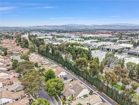 14332 Pinewood Road , Tustin, CA
