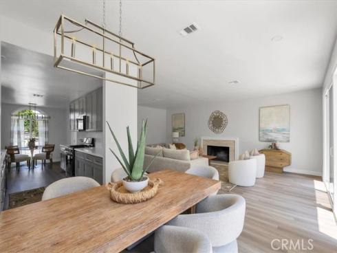 14272 Acacia , Tustin, CA