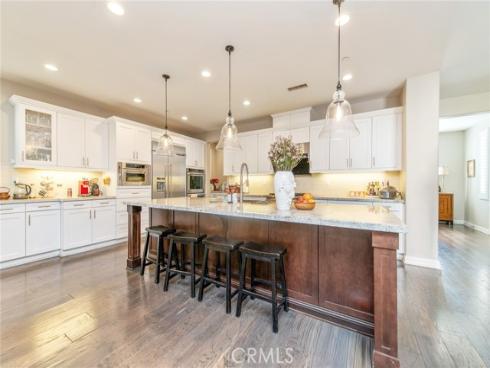 220 Barnes Road, Tustin, CA