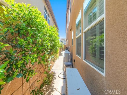 220 Barnes Road, Tustin, CA