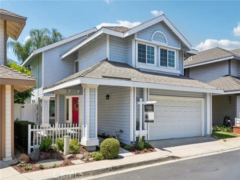 12568  Wedgwood   Circle, Tustin, CA