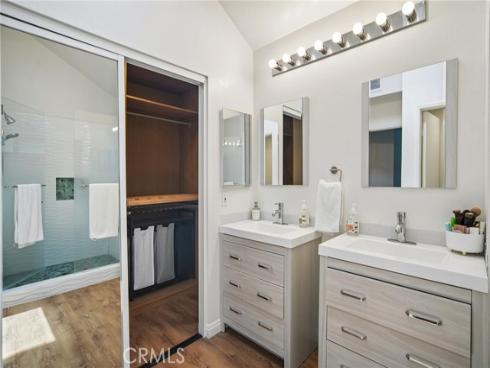 12568  Wedgwood   Circle, Tustin, CA