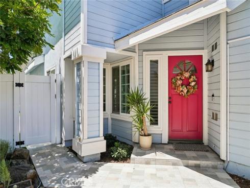 12568  Wedgwood   Circle, Tustin, CA