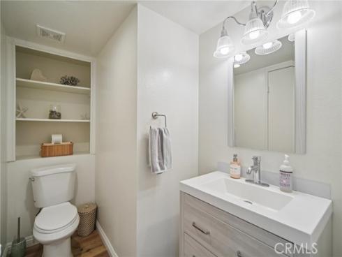 12568  Wedgwood   Circle, Tustin, CA