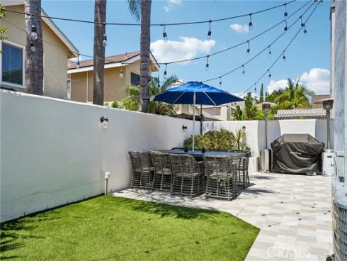 12568  Wedgwood   Circle, Tustin, CA