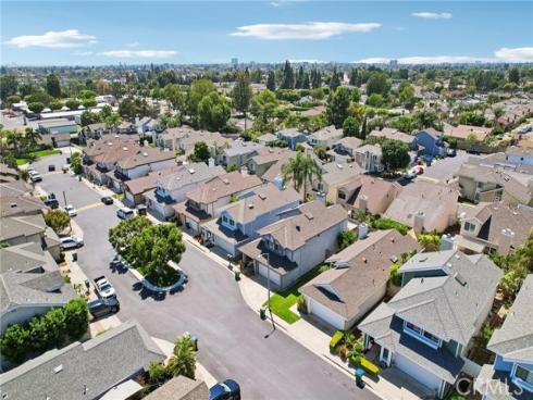 12568  Wedgwood   Circle, Tustin, CA