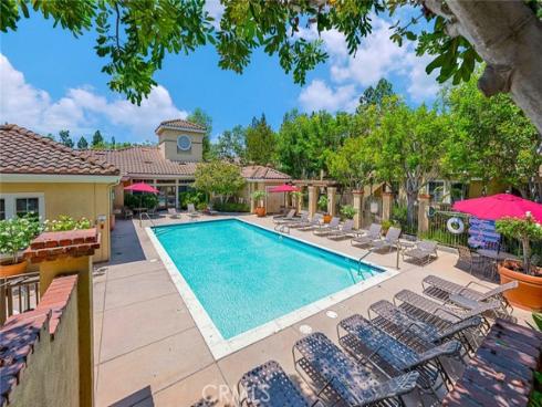186 Gallery Way, Tustin, CA