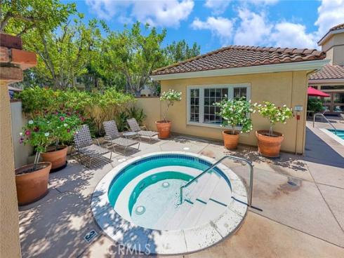 186  Gallery   Way, Tustin, CA