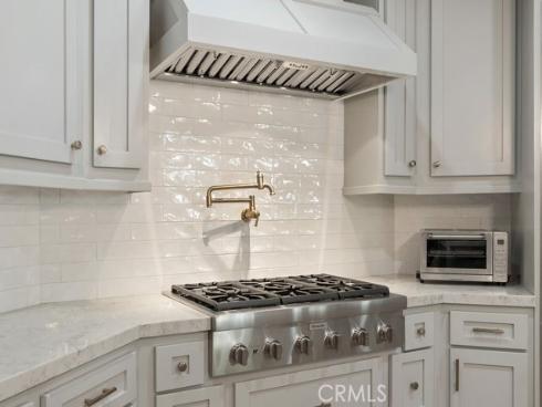 2555 Reynolds Drive, Tustin, CA