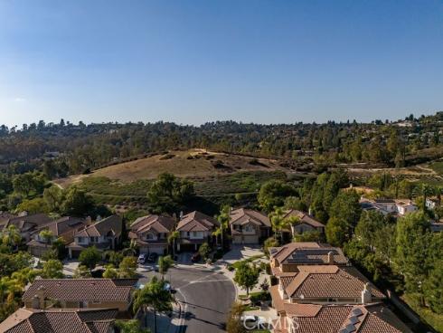 2555 Reynolds Drive, Tustin, CA