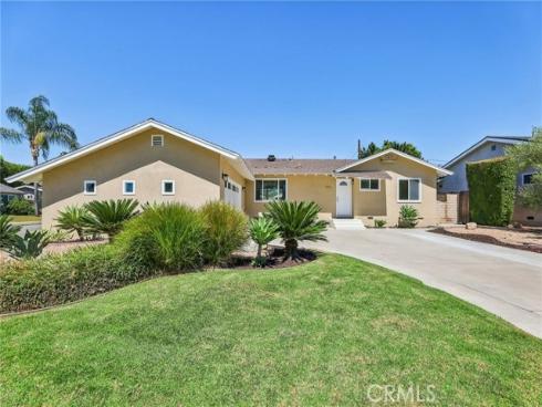 1891  Running Branch   Way, Tustin, CA