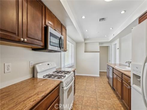 1891  Running Branch   Way, Tustin, CA
