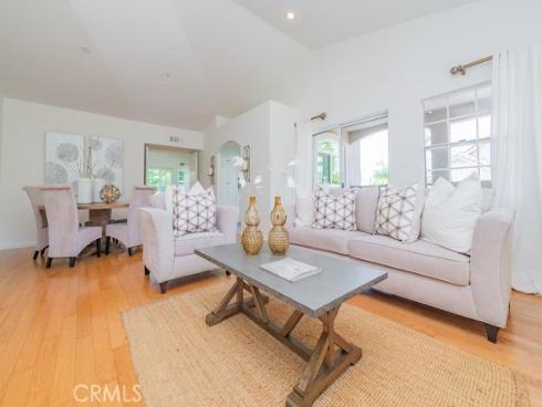 2310 Cascade , Tustin, CA