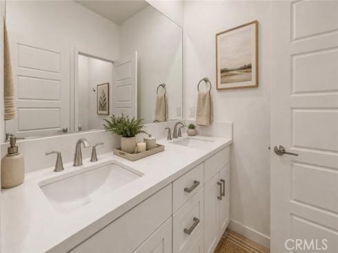 309 Lodestar , Tustin, CA