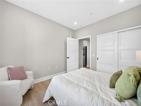 16289  Dawn  209 , Tustin, CA