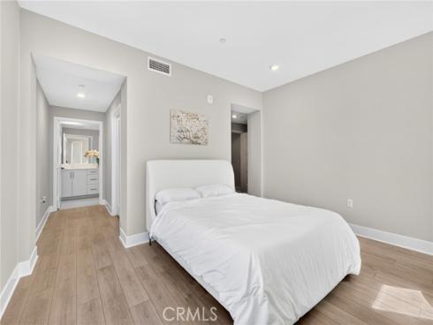 16289  Dawn  209 , Tustin, CA