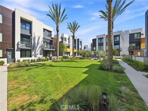 16289  Dawn  209 , Tustin, CA