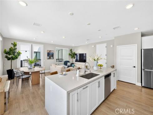 16289  Dawn  209 , Tustin, CA