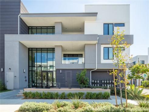 16235 Dawn Way 204