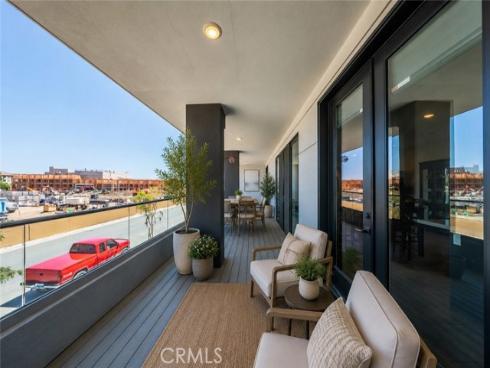 16235 Dawn Way 204 , Tustin, CA