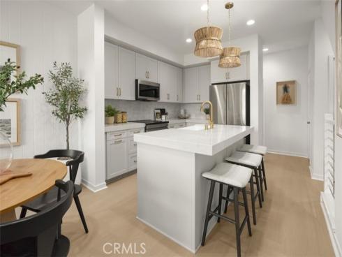 105 Chaparral , Tustin, CA