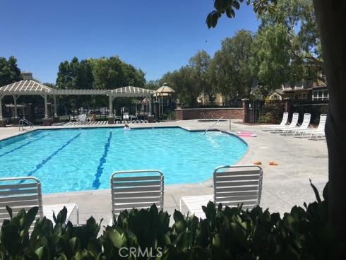 284 Tustin Field Drive, Tustin, CA