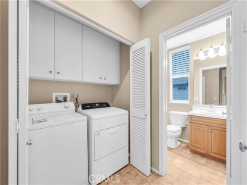 284 Tustin Field Drive, Tustin, CA