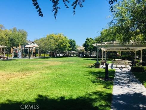 284 Tustin Field Drive, Tustin, CA