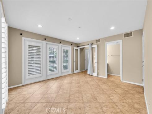 284 Tustin Field Drive, Tustin, CA
