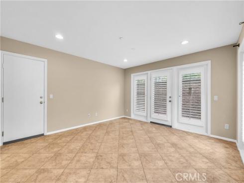284 Tustin Field Drive, Tustin, CA