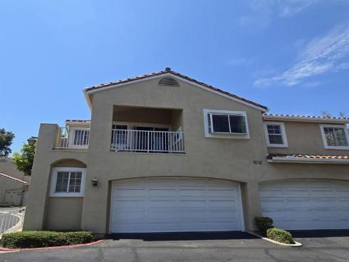 2313 Paseo Circulo