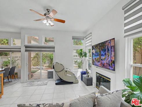 10884 Kimball Place, Tustin, CA