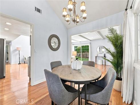 2142 Fallen Leaf , Tustin, CA