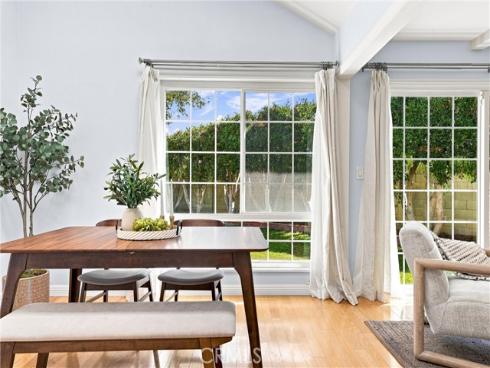 2142 Fallen Leaf , Tustin, CA