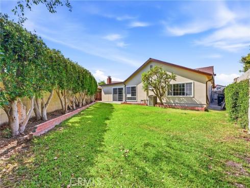 2142 Fallen Leaf , Tustin, CA