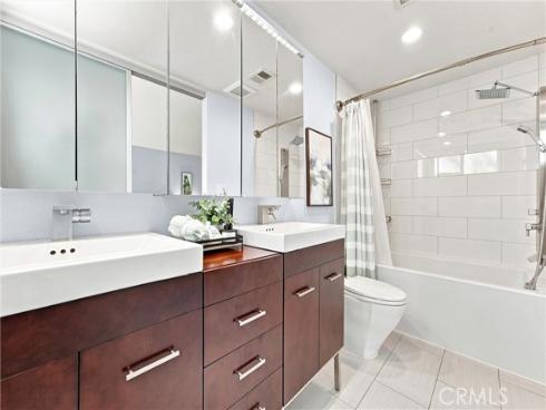 2142 Fallen Leaf , Tustin, CA