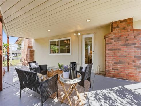 2142 Fallen Leaf , Tustin, CA
