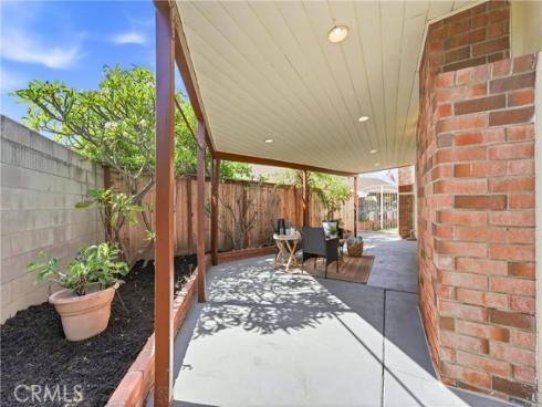 2142 Fallen Leaf , Tustin, CA