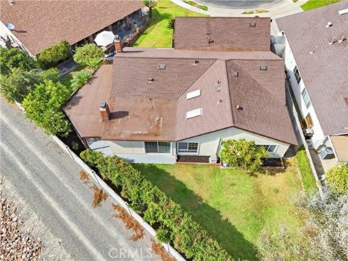 2142 Fallen Leaf , Tustin, CA