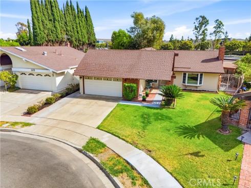 2142 Fallen Leaf , Tustin, CA