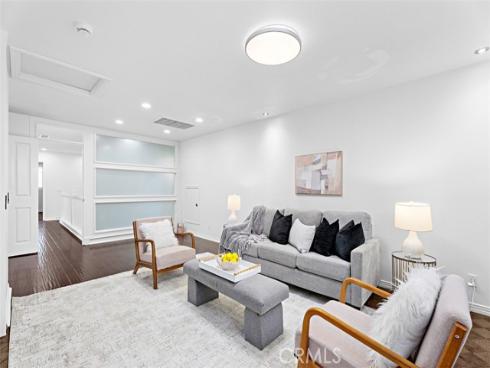 1496  Voyager   Drive, Tustin, CA