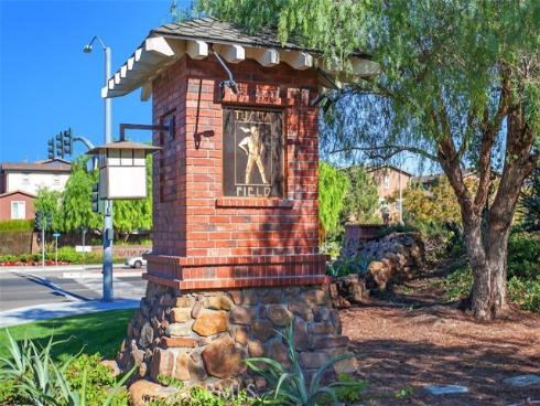 1496  Voyager   Drive, Tustin, CA