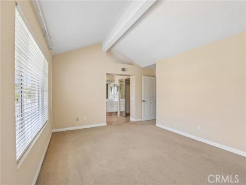 2521  Avenita Alpera  , Tustin, CA