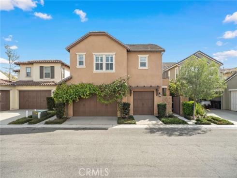 220 Barnes , Tustin, CA