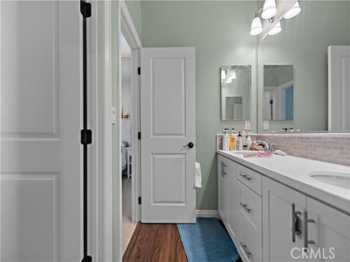 220 Barnes , Tustin, CA