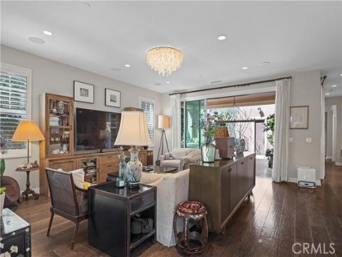 220 Barnes , Tustin, CA