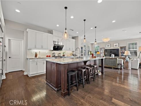 220 Barnes , Tustin, CA
